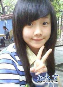 漂亮初三女生照片,初三女生的美丽瞬间