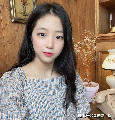 韩国女主播李佳秀,魅力四射的直播界新星