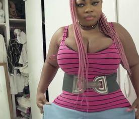 印度丰臀网红,身材话题引发全球关注与争议