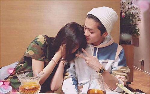 迪丽热巴鹿晗情侣照片,甜蜜瞬间引网友热议